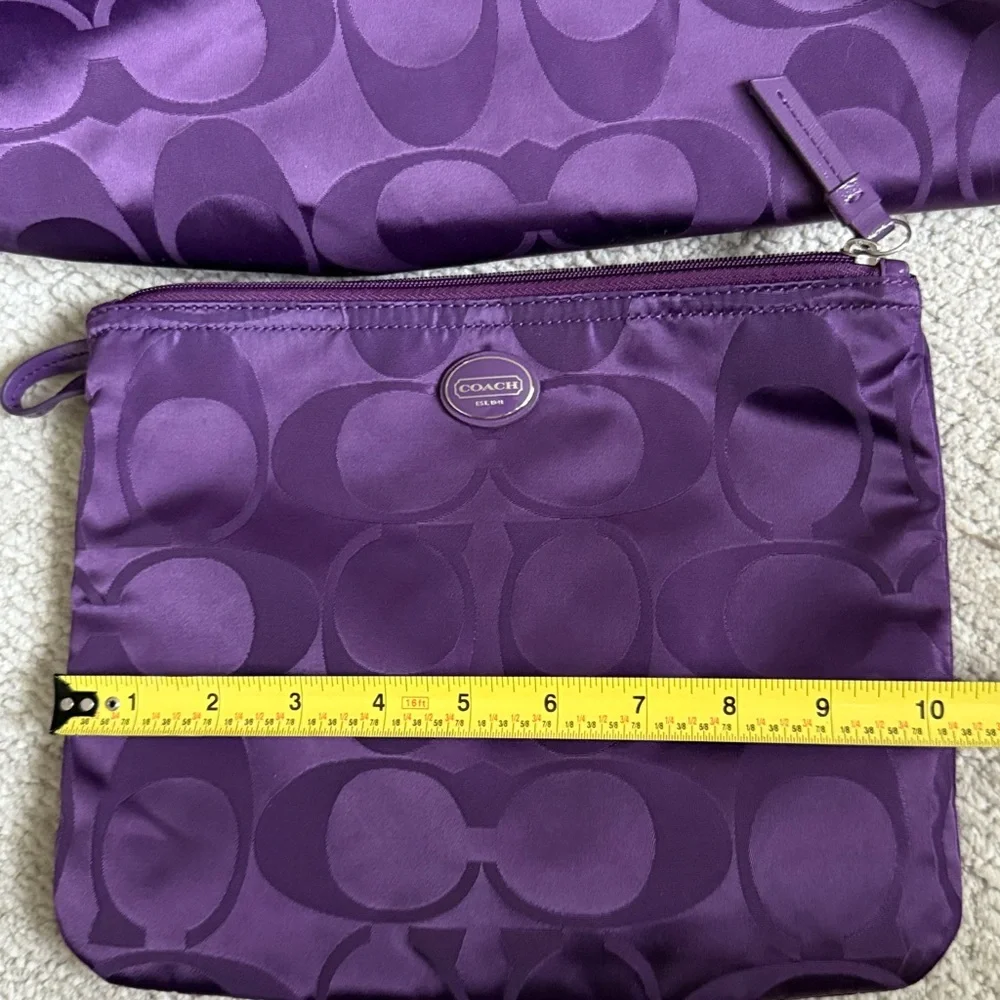 Coach Signature Travel Weekender Toe Bag Purple Signature Satin Tote - Picture 7 of 12
